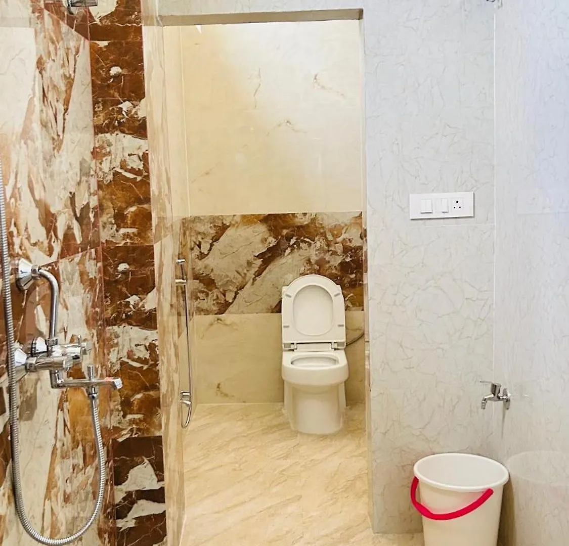 Himaksh Homestay Varanasi