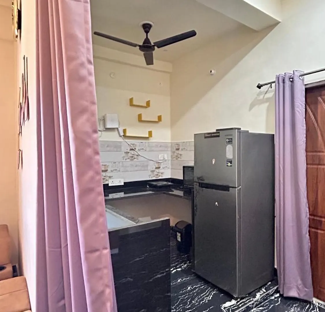 Himaksh Homestay Varanasi